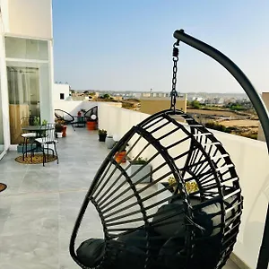  Apartment Deluxe Penthouse Charming Location Rooftop Views