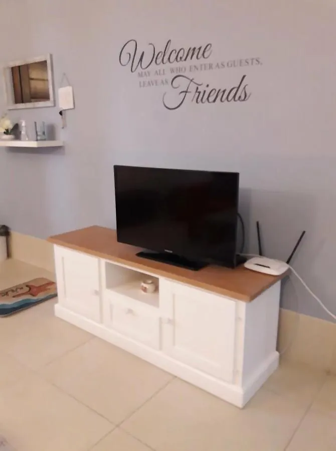 Aurora Marsaxlokk Apartment